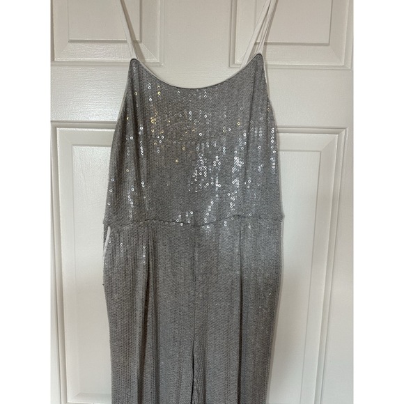 Ett Twa Claudette Anthropologie Silver Sequin Jumpsuit - Picture 6 of 10